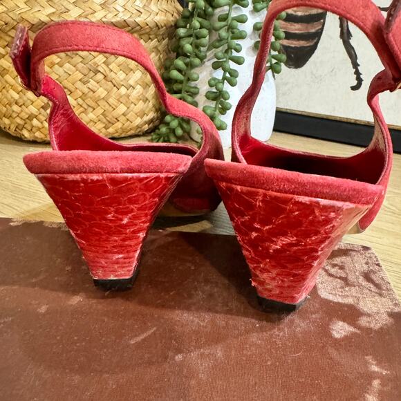 BBRUNO MAGLI Red VTG Pumps SZ 9 AA Cap Toe Slingback Heels Suede Snake Embossed - Picture 6 of 10